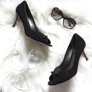 Ann Taylor Black Suede Bow Front Peeptoe Heels